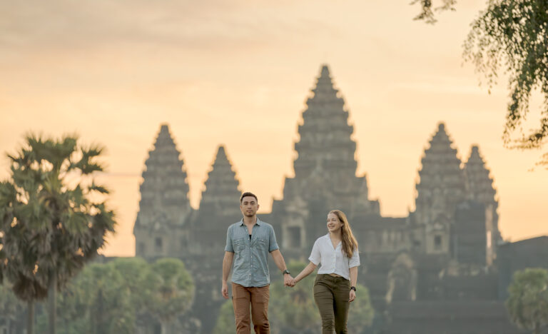 Photoshoot of Couple at angkor wat at sunrise on a siem reap photographer photoshoot