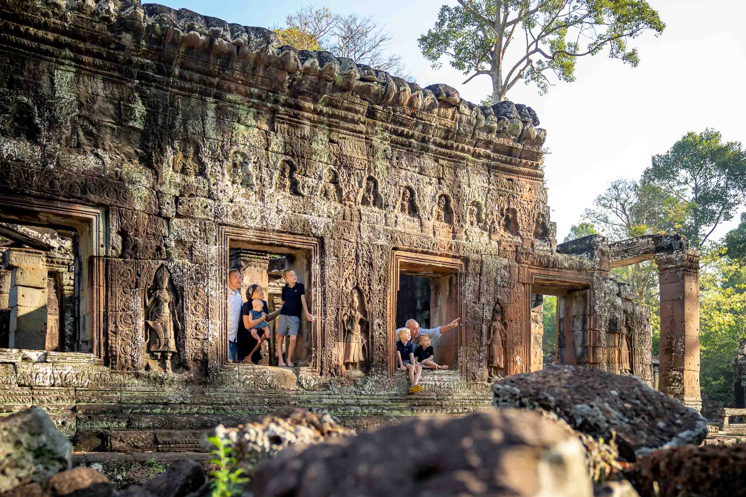 Family Photoshoot with Siem Reap Photographer in Angkor