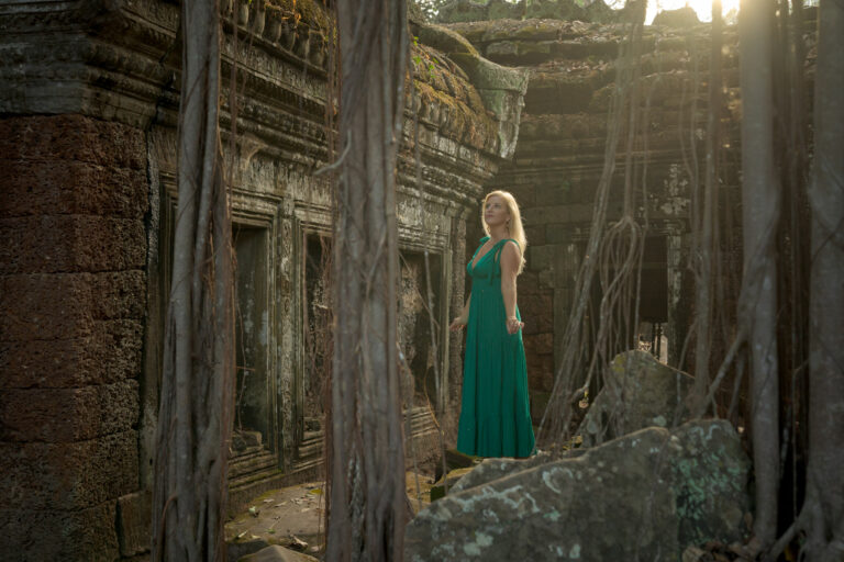 25-3-8 Natalie Ta Prohm-8