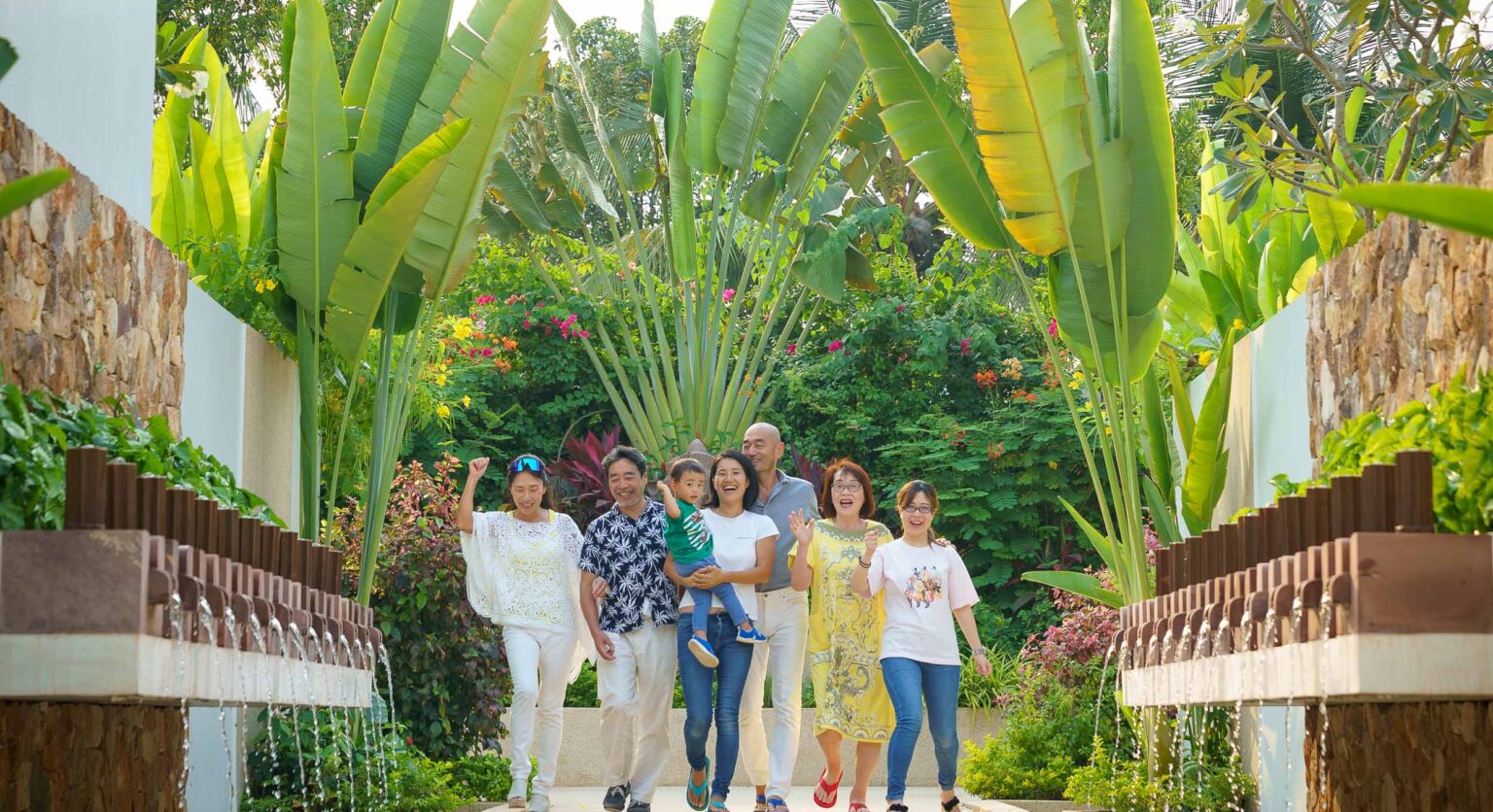 family photoshoot at Waka Villa Hotel, Siem Reap