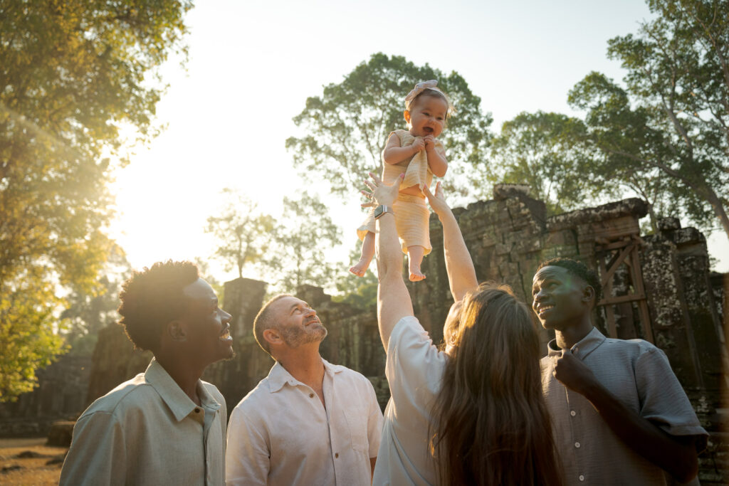 family photoshoot in angkor