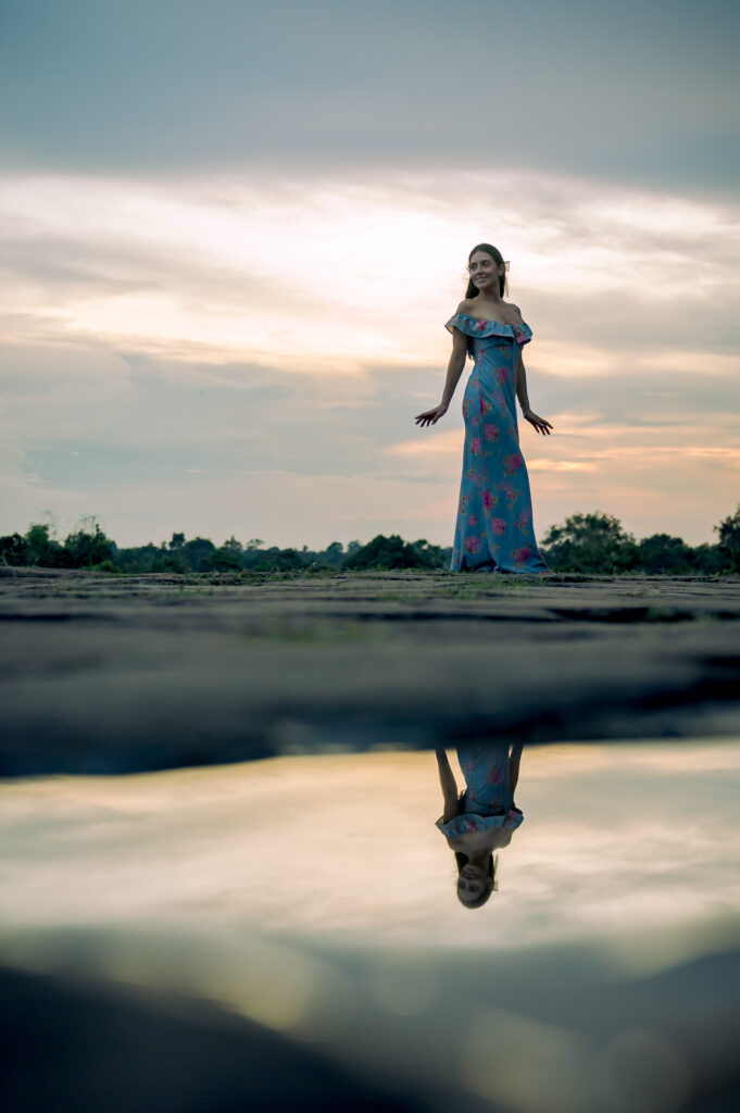 pre rup sunset photography with a solo traveller photographed by siem reap photographer