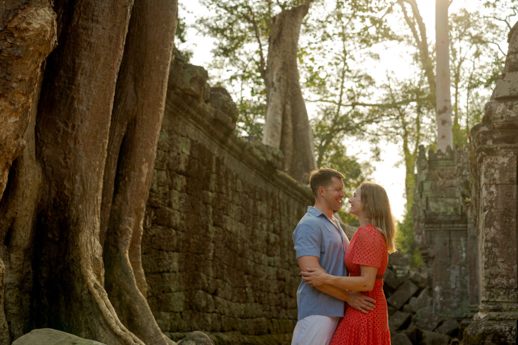 ta prohm temple couple photoshoot siem reap photographer jungle ruins